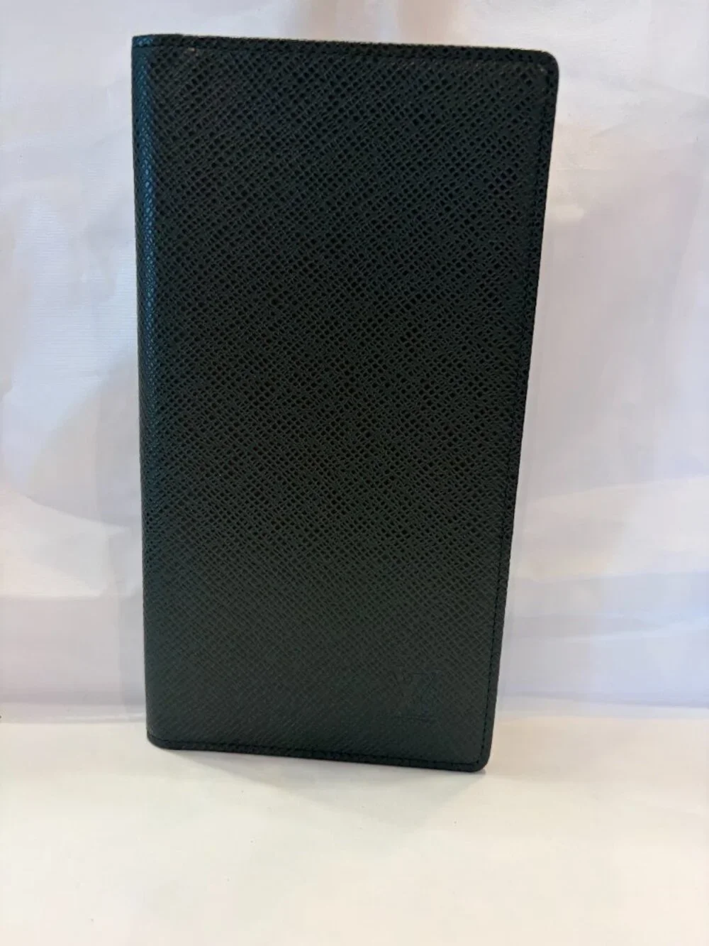 Men's or Women's Louis Vuitton Hunter Green Checkbook Cover, Wallet, July 1995